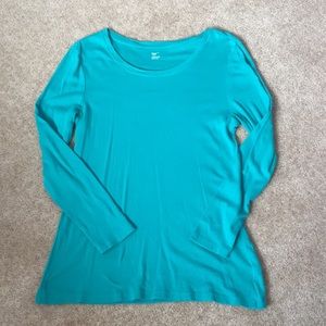 XL gap aqua long sleeve shirt